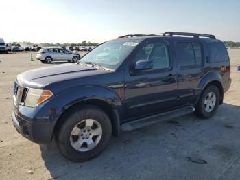  Salvage Nissan Pathfinder