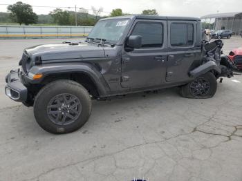  Salvage Jeep Gladiator