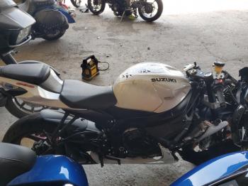  Salvage Suzuki Gsxr600