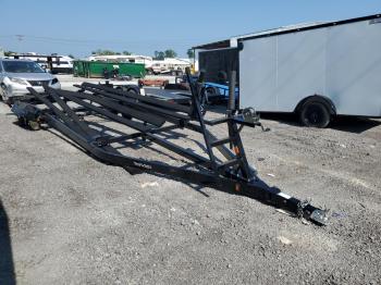  Salvage Phoe Trailer