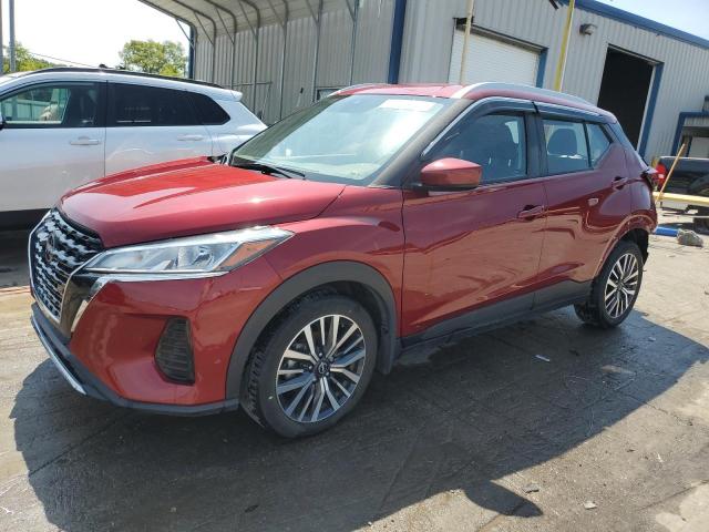  Salvage Nissan Kicks