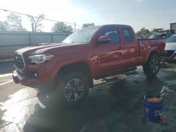  Salvage Toyota Tacoma