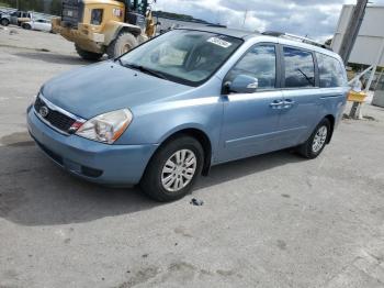  Salvage Kia Sedona