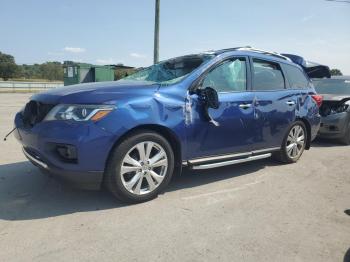  Salvage Nissan Pathfinder