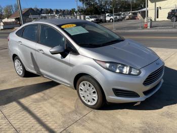  Salvage Ford Fiesta