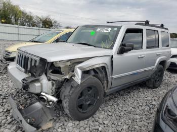  Salvage Jeep Commander