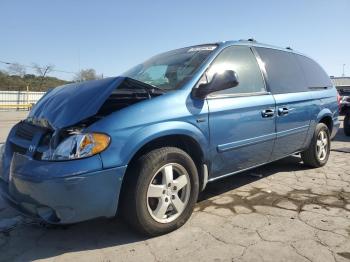  Salvage Dodge Caravan