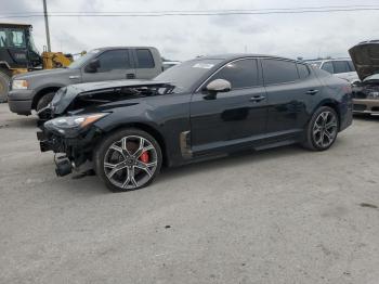  Salvage Kia Stinger