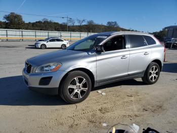  Salvage Volvo XC60