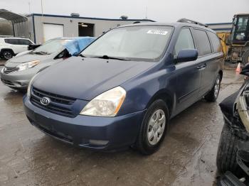  Salvage Kia Sedona