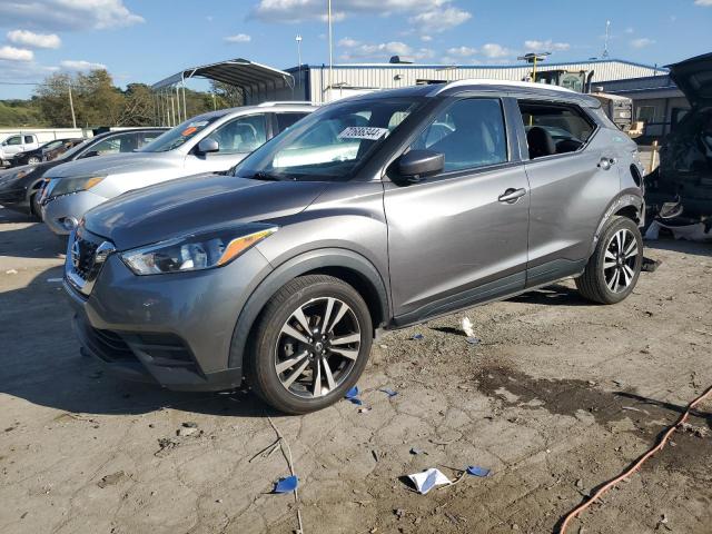  Salvage Nissan Kicks