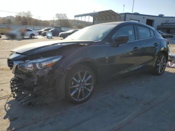  Salvage Mazda 3