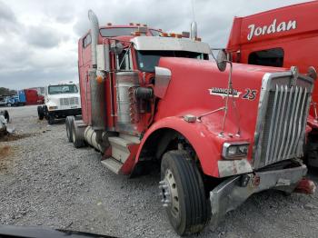  Salvage Kenworth Constructi