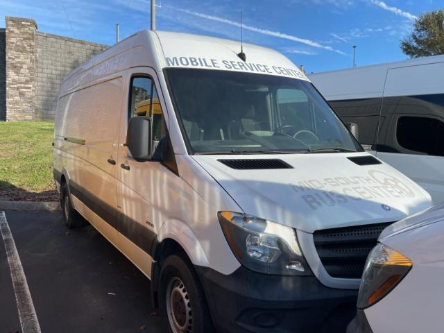  Salvage Mercedes-Benz Sprinter