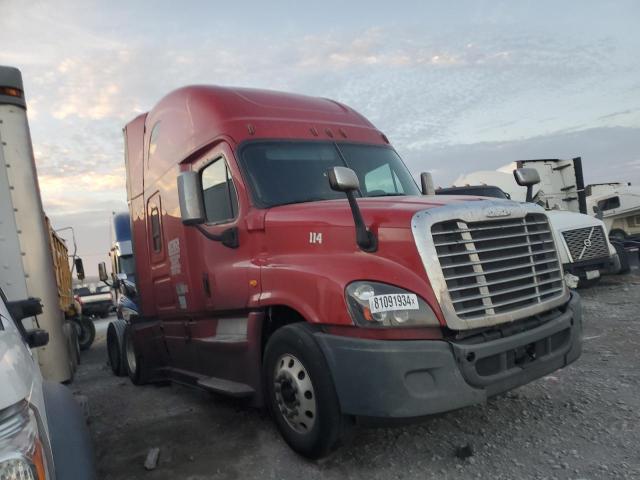  Salvage Freightliner Cascadia 1