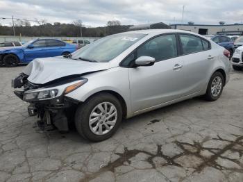  Salvage Kia Forte