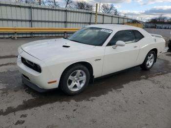  Salvage Dodge Challenger