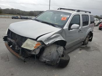  Salvage Nissan Pathfinder