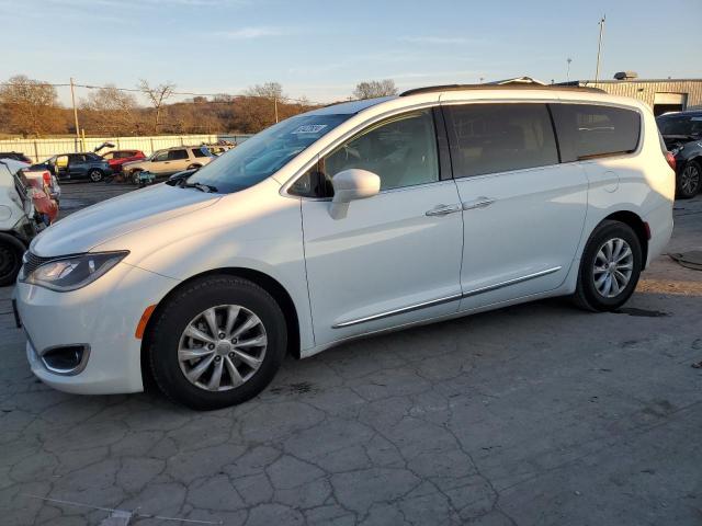  Salvage Chrysler Pacifica