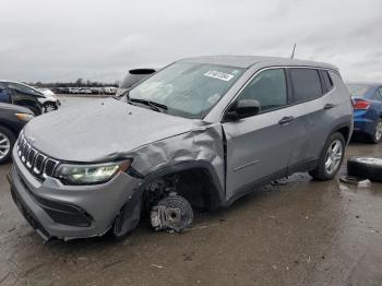  Salvage Jeep Compass