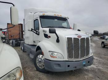  Salvage Peterbilt 579