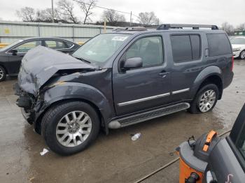  Salvage Nissan Pathfinder