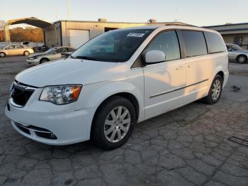  Salvage Chrysler Minivan