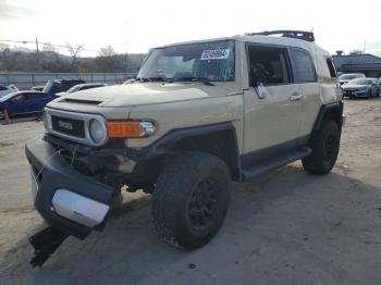  Salvage Toyota FJ Cruiser