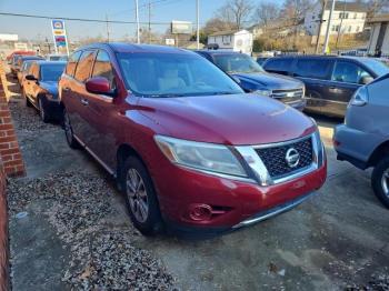  Salvage Nissan Pathfinder