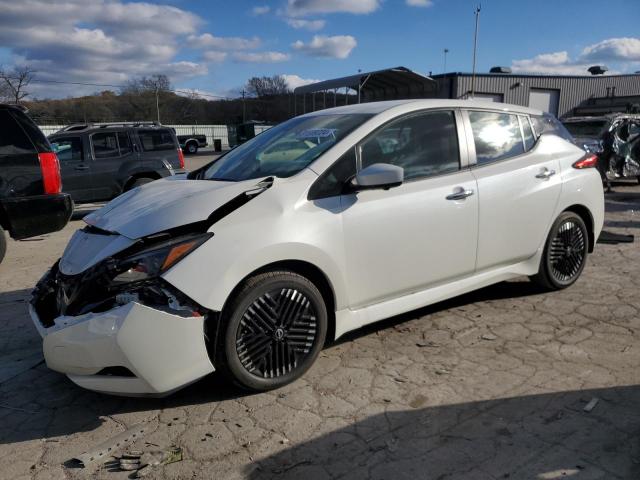  Salvage Nissan LEAF