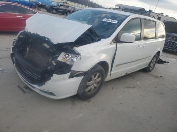  Salvage Chrysler Minivan