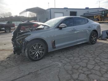  Salvage Kia Stinger