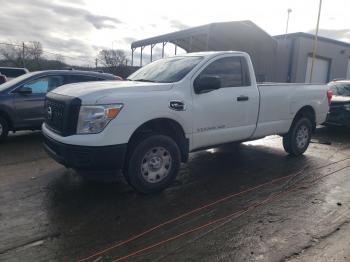  Salvage Nissan Titan