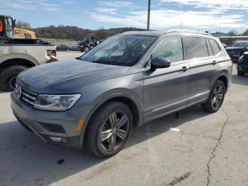  Salvage Volkswagen Tiguan