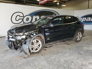  Salvage Mercedes-Benz GLA