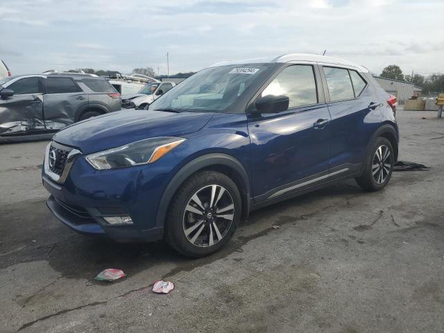  Salvage Nissan Kicks