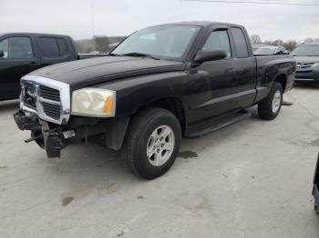  Salvage Dodge Dakota