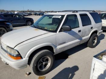  Salvage Chevrolet Blazer