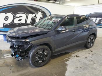  Salvage Hyundai KONA