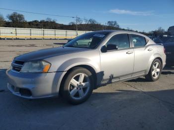  Salvage Dodge Avenger