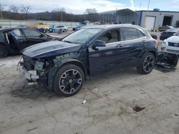  Salvage Mercedes-Benz GLA