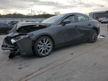  Salvage Mazda 3