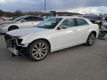  Salvage Chrysler 300