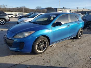  Salvage Mazda 3