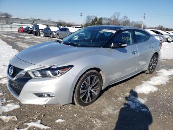  Salvage Nissan Maxima