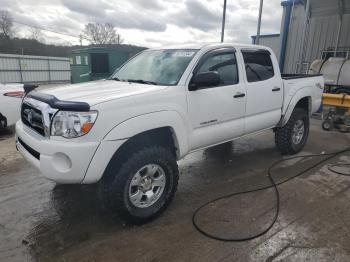  Salvage Toyota Tacoma