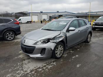  Salvage Mazda 3