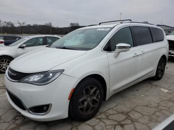  Salvage Chrysler Pacifica