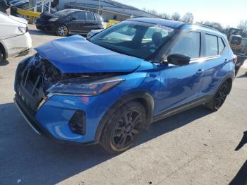  Salvage Nissan Kicks