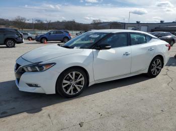  Salvage Nissan Maxima